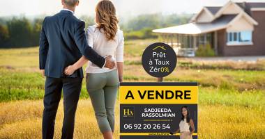 À vendre : terrain constructible de 762 m² à la petite-Île