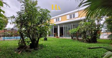 a saint andré maison f5 200m² + piscine secteur calme