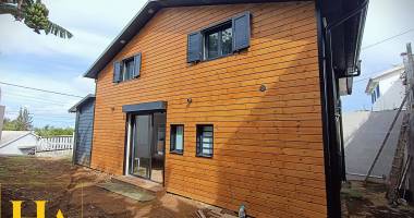 maison saint paul 4 pièce(s) 90 m2